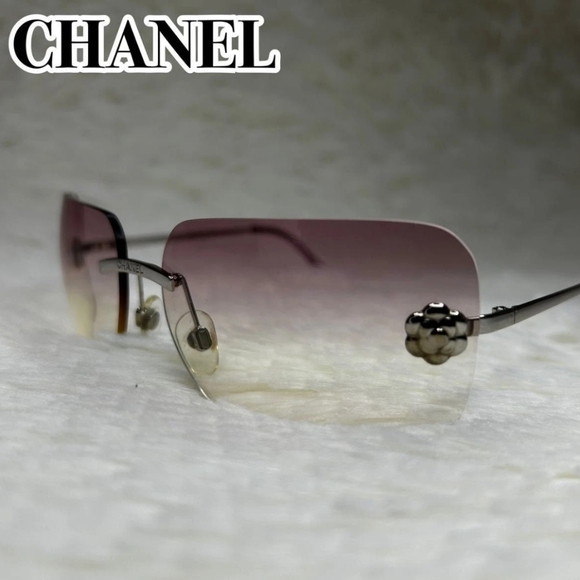 Accessories - Chanel Gradient Camellia Rimless Sunglasses With COA